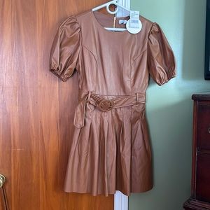 LOST + WANDER
Faux Leather Puff Shoulder Pleated Skirt Dress NWT Size Small